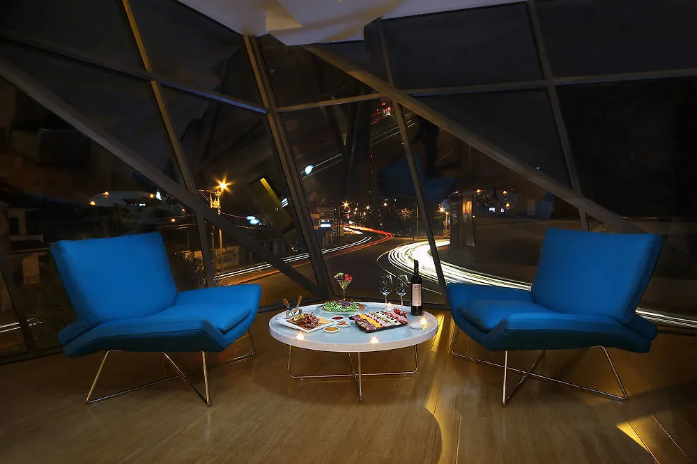 Tryp By Wyndham Cuenca Zahir Hotel 4*,  Ecuador