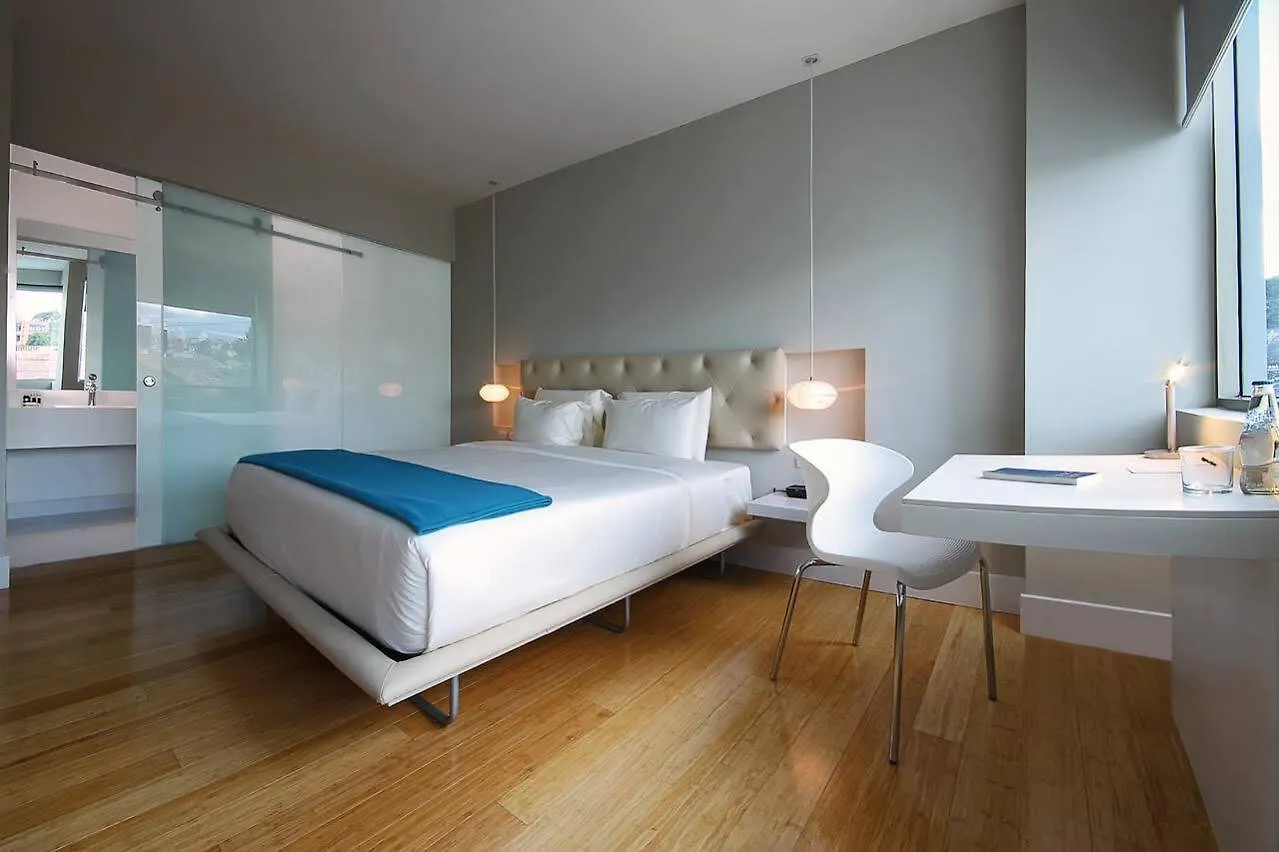****  Tryp By Wyndham Cuenca Zahir Hotel Ecuador